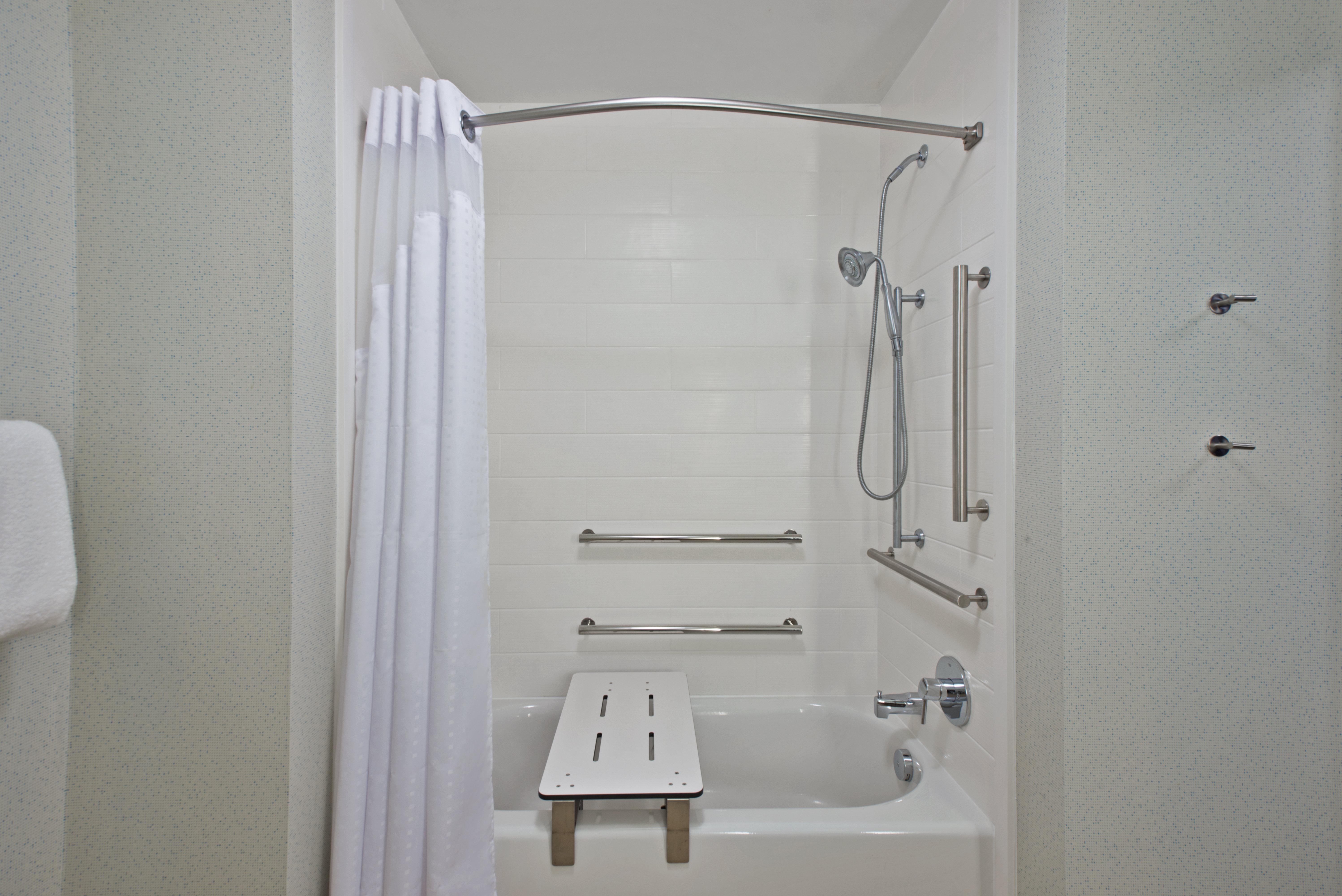 Holiday Inn Express & Suites Uniontown By Ihg Exterior foto